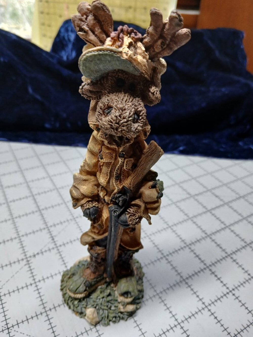 Boyd's Bears Ernest Hemmingmoose...The Hunter